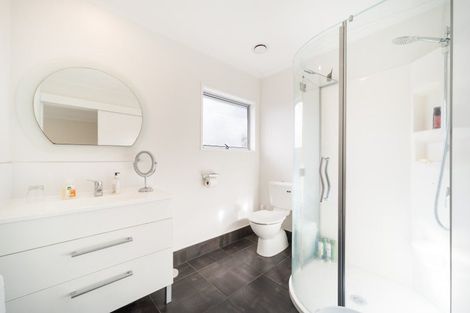 Photo of property in 8 Aintree Crescent, Awapuni, Palmerston North, 4412