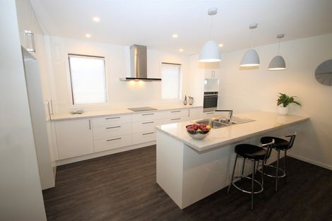 Photo of property in 8 Tate Crescent, Green Island, Dunedin, 9018