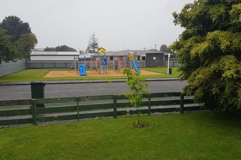 Photo of property in 1 Charles Major Place, Hawera, 4610