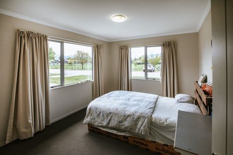 Photo of property in 10a Allenby Place, Wanaka, 9305