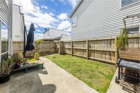 Photo of property in 45 Hollowout Street, Takanini, 2112