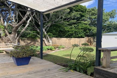 Photo of property in 50 Redlands Grove, Swanson, Auckland, 0612