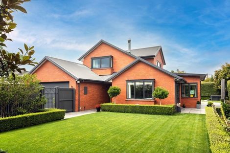 Photo of property in 11 Lloyd Street, Strowan, Christchurch, 8052