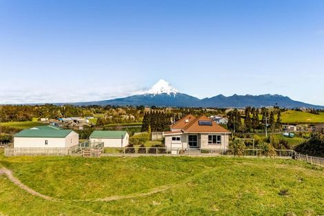 Photo of property in 54 Lepper Road, Inglewood, 4386