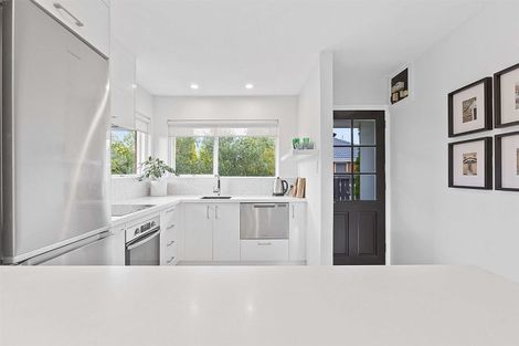 Photo of property in 2/1 Meadow Street, Papanui, Christchurch, 8052