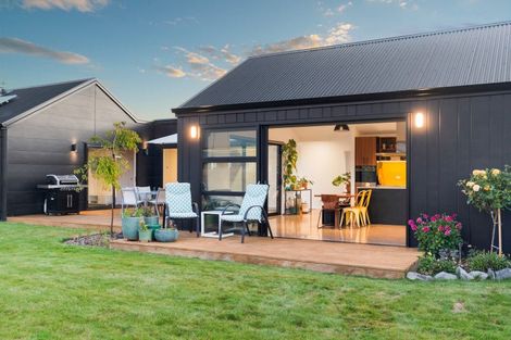 Photo of property in 7 Tuapapa Road, Wharewaka, Taupo, 3330