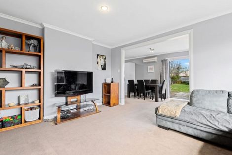 Photo of property in 77 Johns Road, Belfast, Christchurch, 8051