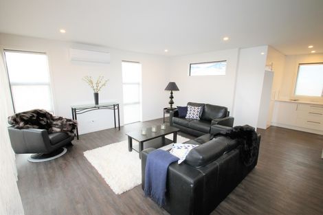 Photo of property in 8 Tate Crescent, Green Island, Dunedin, 9018