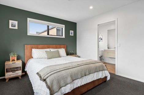 Photo of property in 5 Edna Lane, Lake Hawea, Wanaka, 9382