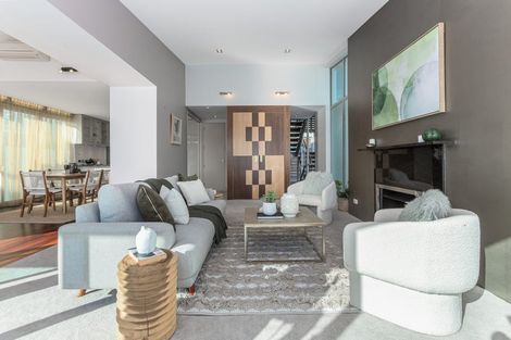 Photo of property in 26 The Crescent, Roseneath, Wellington, 6011