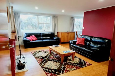 Photo of property in 21 Kahu Street, Ohura, 3926