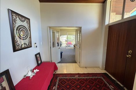 Photo of property in 16 Speyside Crescent, Flat Bush, Auckland, 2016