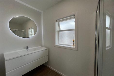 Photo of property in 5 Karaka Street, Castlecliff, Whanganui, 4501