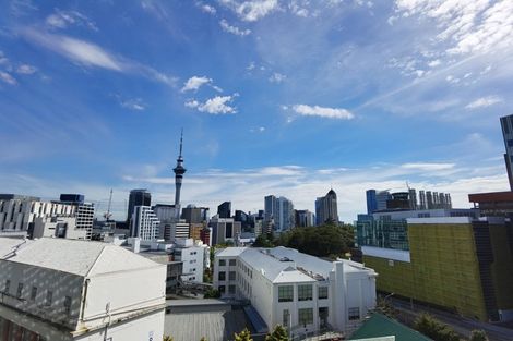 Photo of property in St Paul Apartments, 8d/4 Saint Paul Street, Auckland Central, Auckland, 1010