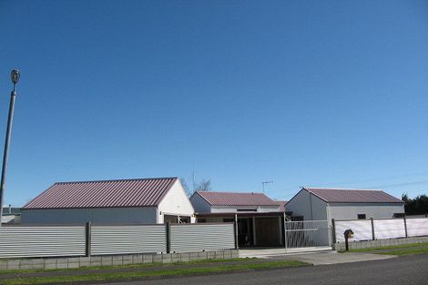 Photo of property in 22 Svenson Road, Waipukurau, 4200