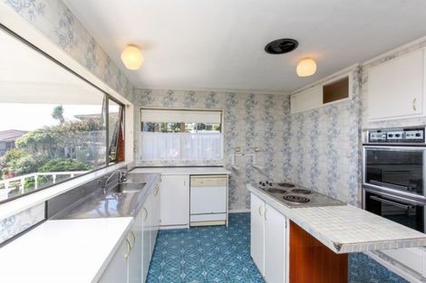 Photo of property in 1/16 Kellyville Heights, Merrilands, New Plymouth, 4312