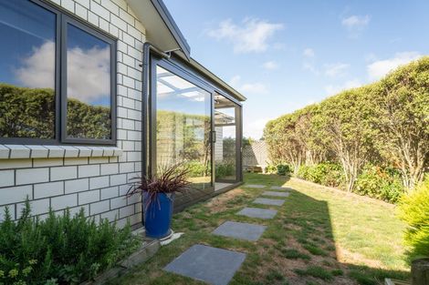 Photo of property in 35 Trelawny Terrace, Grenada Village, Wellington, 6037