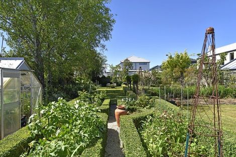 Photo of property in 122 Bishop Street, St Albans, Christchurch, 8014