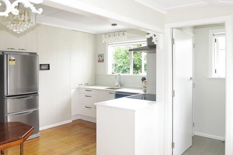 Photo of property in 63 Godley Road, Green Bay, Auckland, 0604