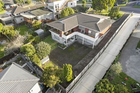 Photo of property in 208 Clovelly Road, Bucklands Beach, Auckland, 2012