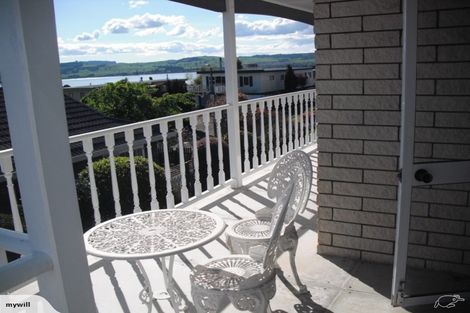 Photo of property in 6 Golders Place, Richmond Heights, Taupo, 3330