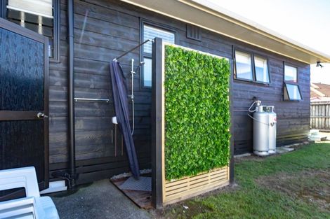 Photo of property in 105 Chartwell Avenue, Whangamata, 3620