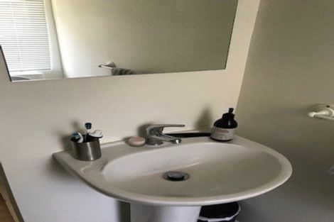 Photo of property in 3/12a Sanders Avenue, Takapuna, Auckland, 0622