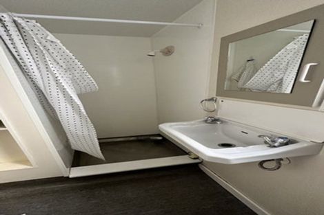 Photo of property in 69 Pirie Street, Mount Victoria, Wellington, 6011