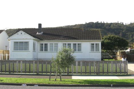 Photo of property in 14 Poole Street, Taita, Lower Hutt, 5011