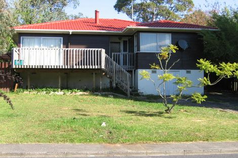 Photo of property in 64 Awaruku Road, Torbay, Auckland, 0630