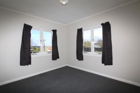 Photo of property in 53 Lynwood Road, New Lynn, Auckland, 0600