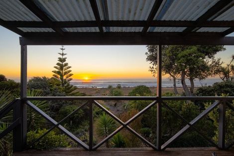 Photo of property in 114 Rarangi Beach Road, Rarangi, Blenheim, 7273