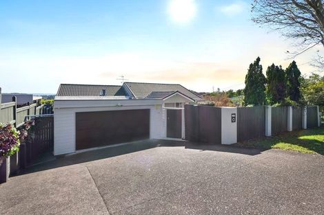 Photo of property in 150 Bleakhouse Road, Mellons Bay, Auckland, 2014