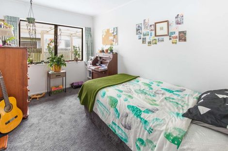 Photo of property in 15 Elmslie Place, Owhata, Rotorua, 3010