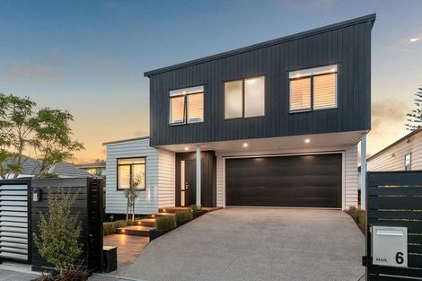 Photo of property in 4 Livingstone Street, Milford, Auckland, 0620