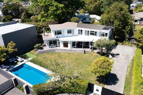 Photo of property in 22 Royds Street, Fendalton, Christchurch, 8014