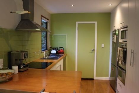 Photo of property in 46 Curtis Street, Northland, Wellington, 6012