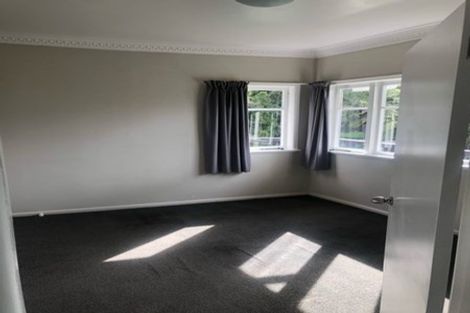 Photo of property in 112 Tirimoana Road, Te Atatu South, Auckland, 0602