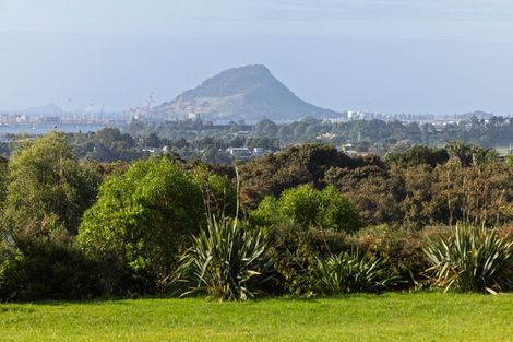 Photo of property in 32 Riverstone Drive, Welcome Bay, Tauranga, 3112