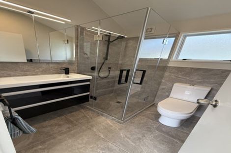 Photo of property in 32 Rock Isle Road, Torbay, Auckland, 0630