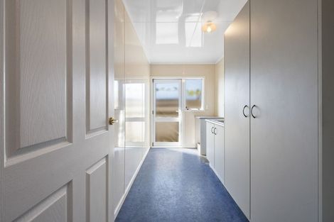 Photo of property in 4 Seaforth Avenue, Milson, Palmerston North, 4414