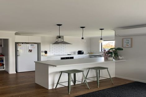 Photo of property in 9a Monckton Street, Feilding, 4702