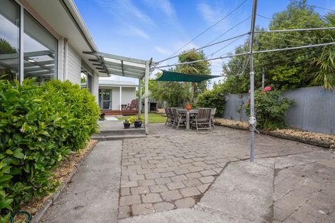 Photo of property in 4 Walker Place, Rangiora, 7400