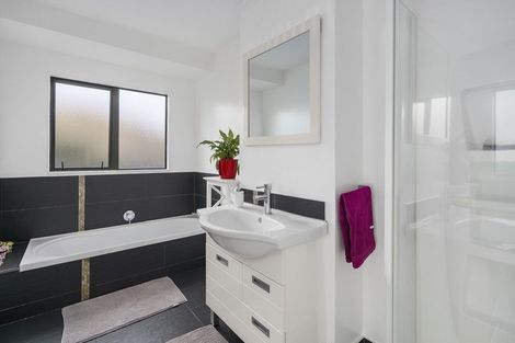 Photo of property in 152 Maxwells Line, Awapuni, Palmerston North, 4412
