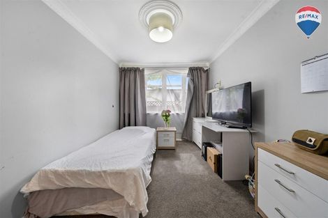 Photo of property in 1/270 Oxford Terrace, Avalon, Lower Hutt, 5011