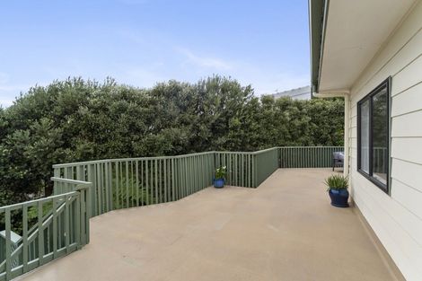 Photo of property in 18 Webber Street, Paraparaumu Beach, Paraparaumu, 5032