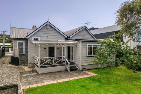Photo of property in 24 Albert Street, Saint Clair, Dunedin, 9012