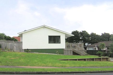 Photo of property in 6 Hakea Place, Totara Heights, Auckland, 2105