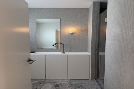 Photo of property in 48 Seaview Avenue, Northcote, Auckland, 0627