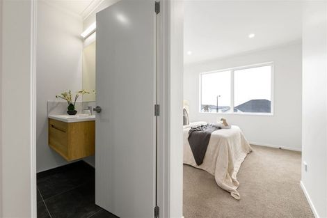 Photo of property in 1/29 Tokerau Drive, Rototuna North, Hamilton, 3210